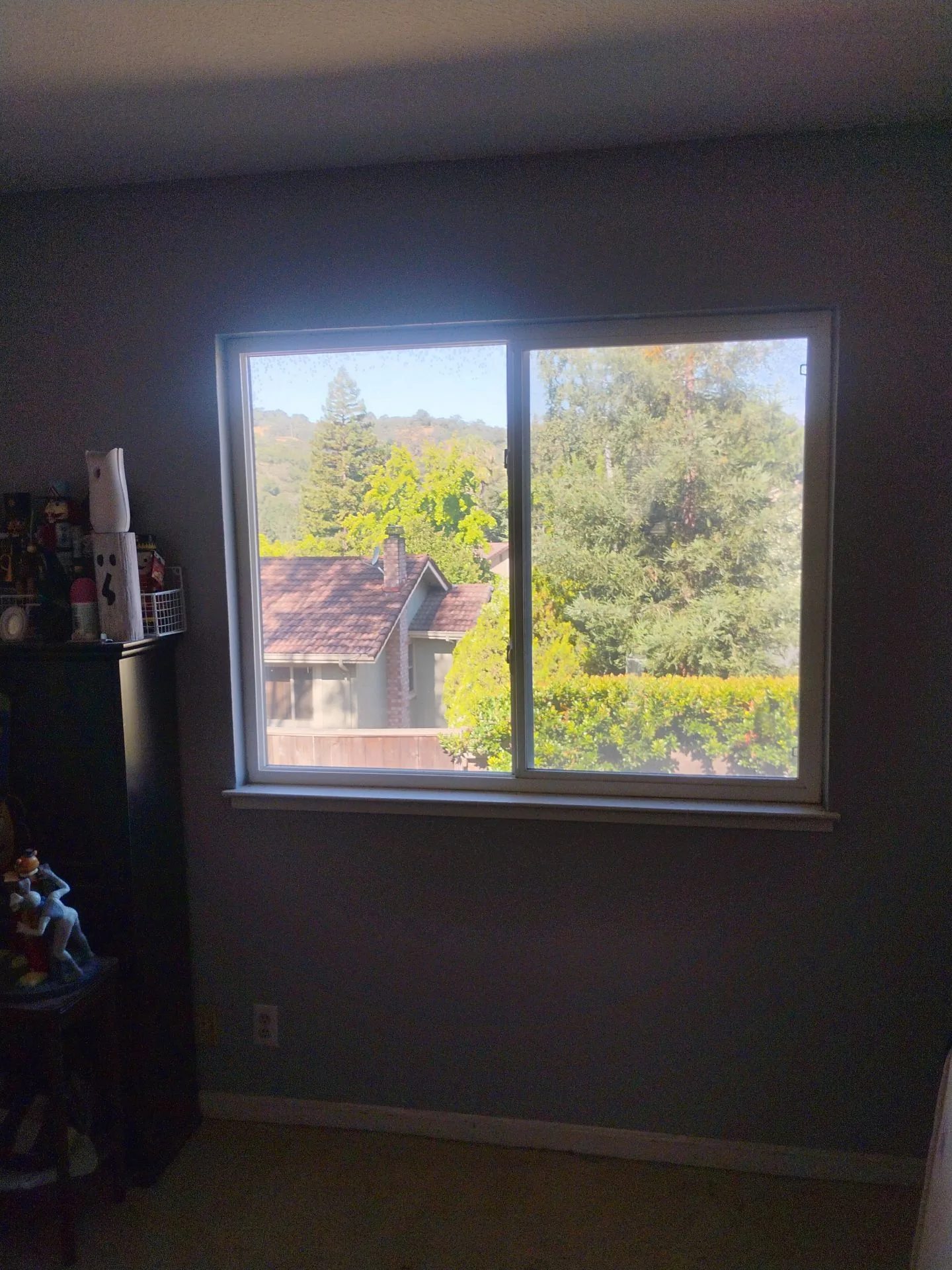 Old windows before replacement in Martinez CA — AMG Doors & Windows — photo 11 of 15