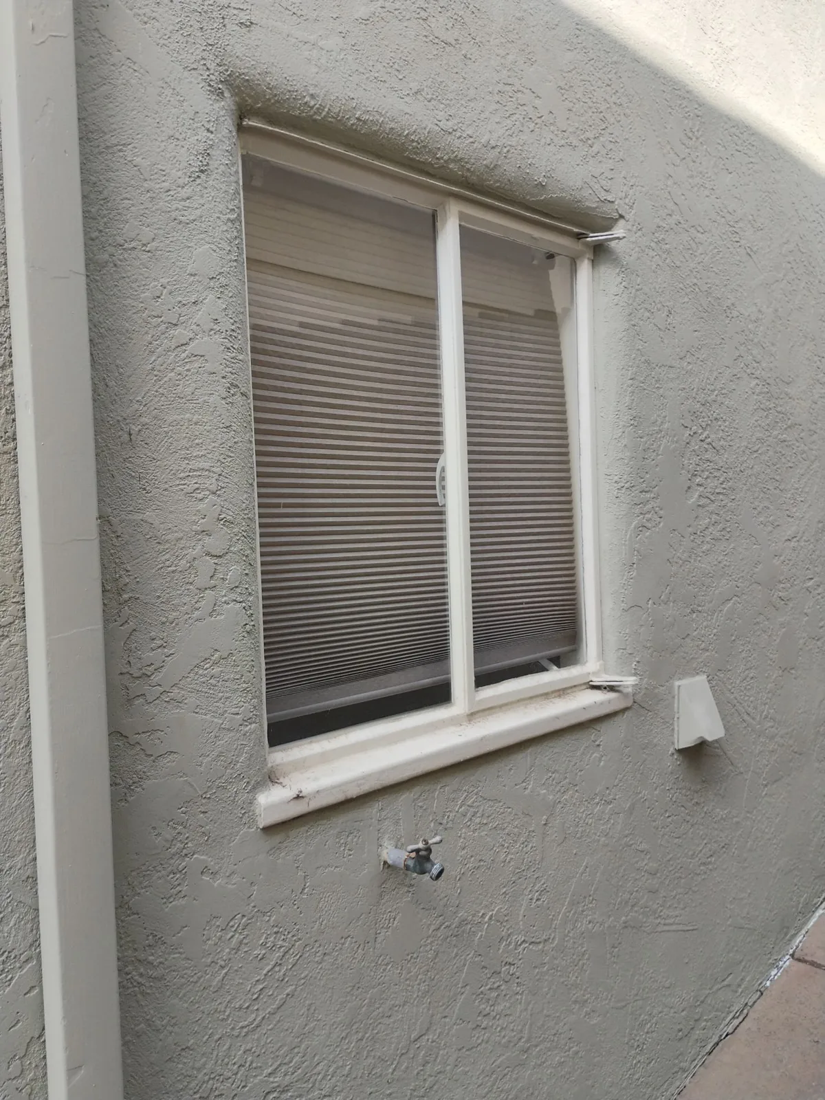 Before Anlin window replacement in Oakland, CA 94619, CA by AMG Doors & Windows (6/6)