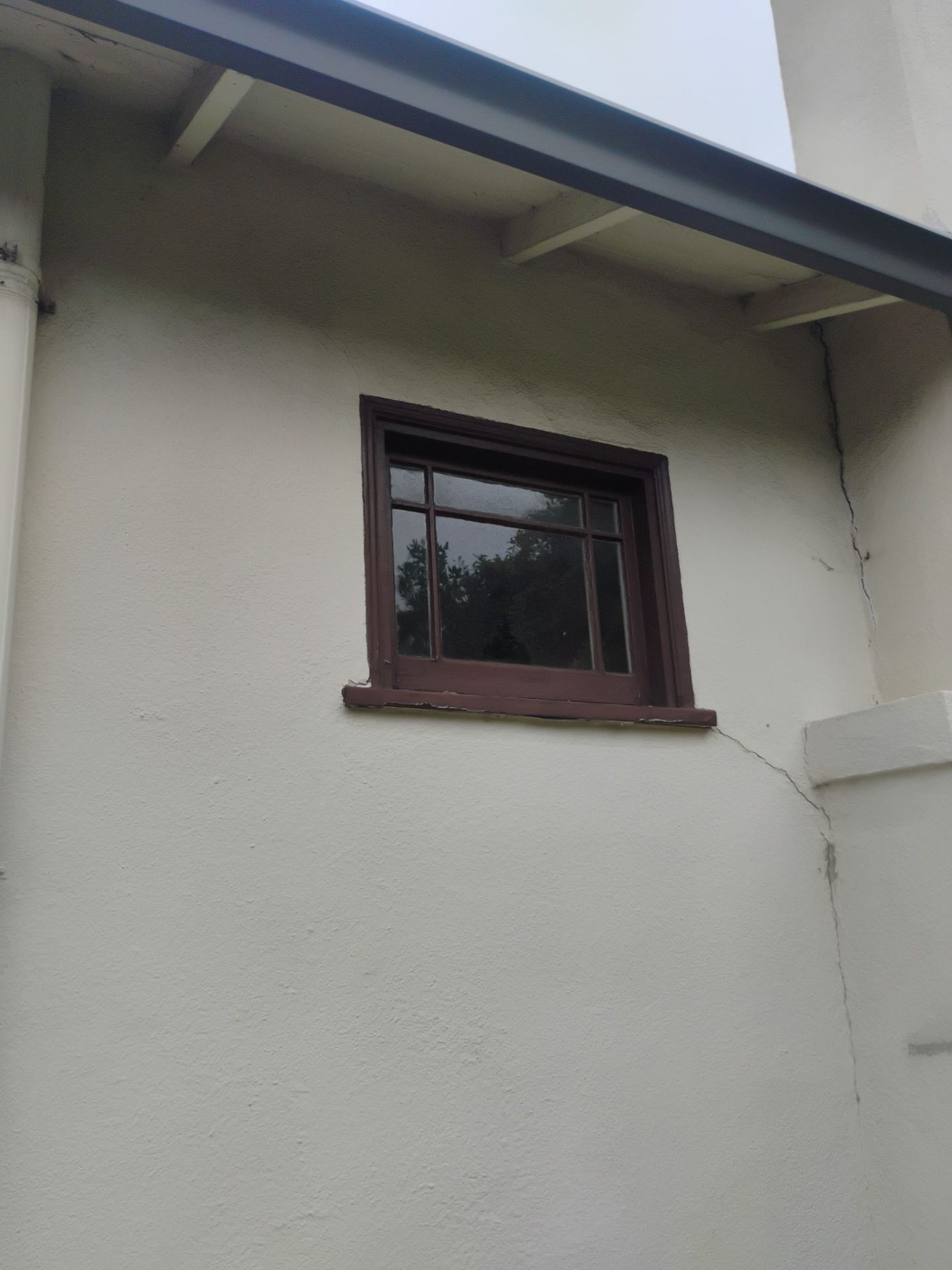 AMG Doors & Windows Anlin anlin window replacement in El Cerrito, CA (before) (10/10)