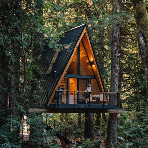 E-Series — E-Series Awning · Modern Home
