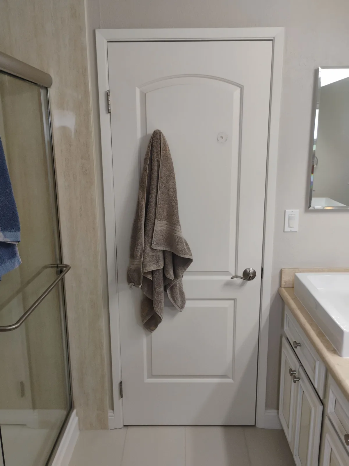 Before Builders Choice interior door replacement in Bay Area, CA by AMG Doors & Windows (17/19)