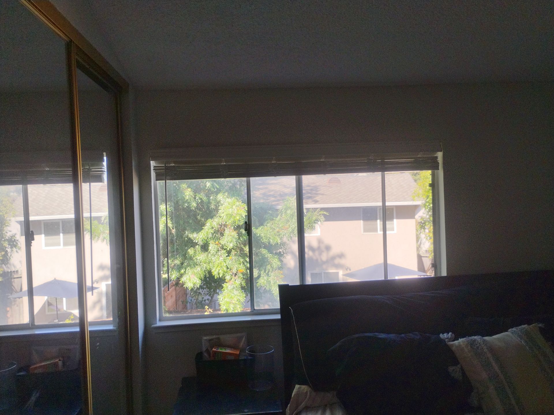 Old foggy aluminum windows before replacement in Martinez CA — AMG Doors & Windows — photo 13 of 18