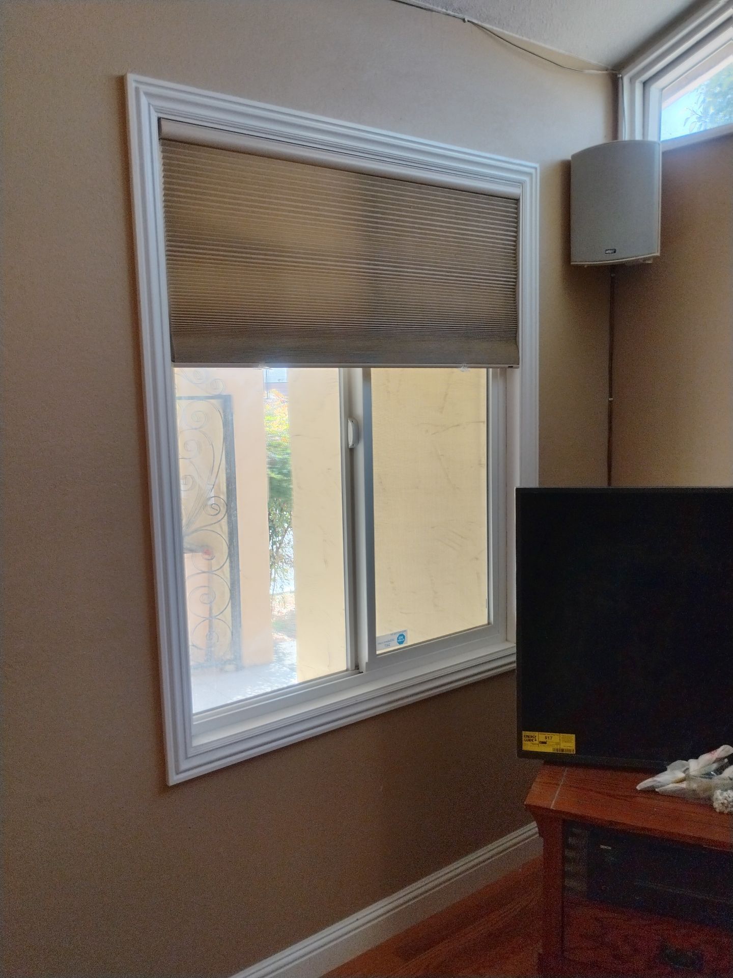 Geometric window before replacement — San Jose CA AMG Doors & Windows project — photo 8 of 15