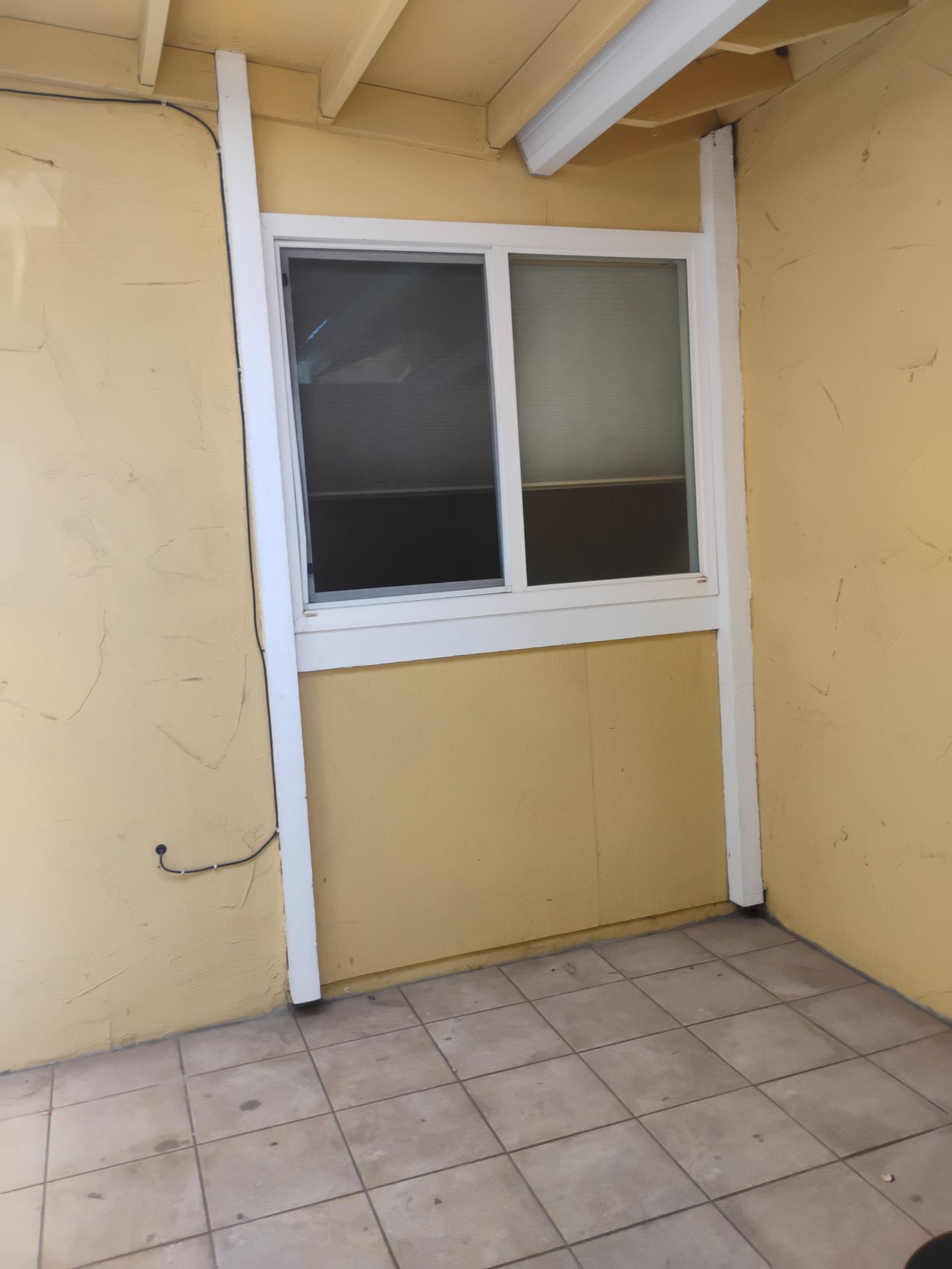 Geometric window before replacement — San Jose CA AMG Doors & Windows project — photo 10 of 15